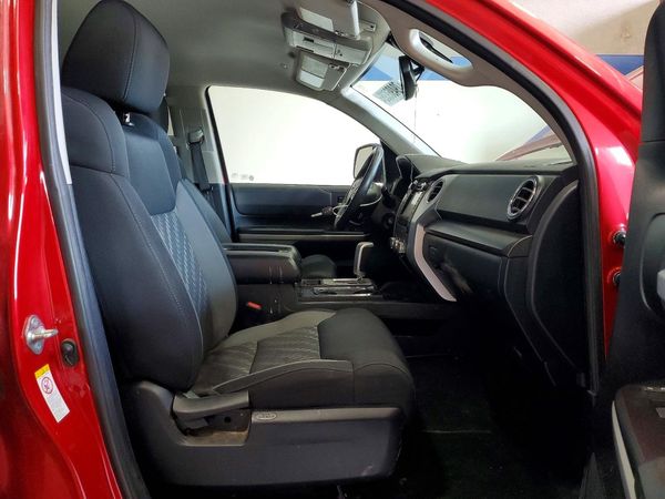2019 TOYOTA TUNDRA SR5 Grade