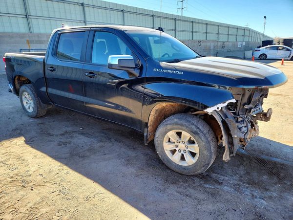 2023 CHEVROLET SILVERADO LT