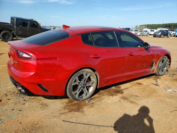 2018 KIA STINGER