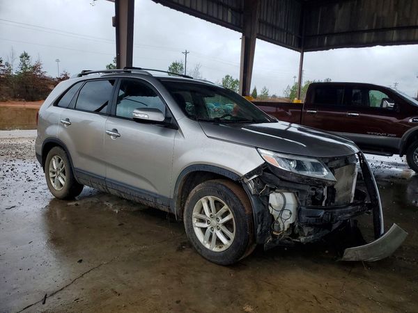 2014 KIA SORENTO Base/ LX