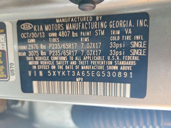2014 KIA SORENTO Base/ LX
