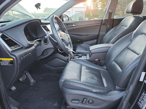 2017 HYUNDAI TUCSON