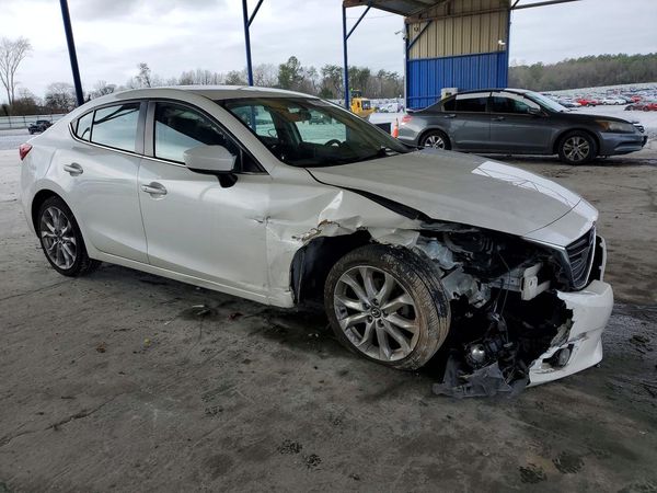 2014 MAZDA 3 Touring/GS
