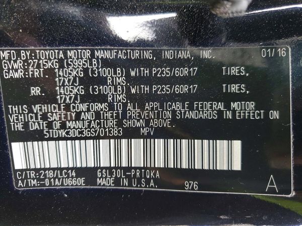 2016 TOYOTA SIENNA