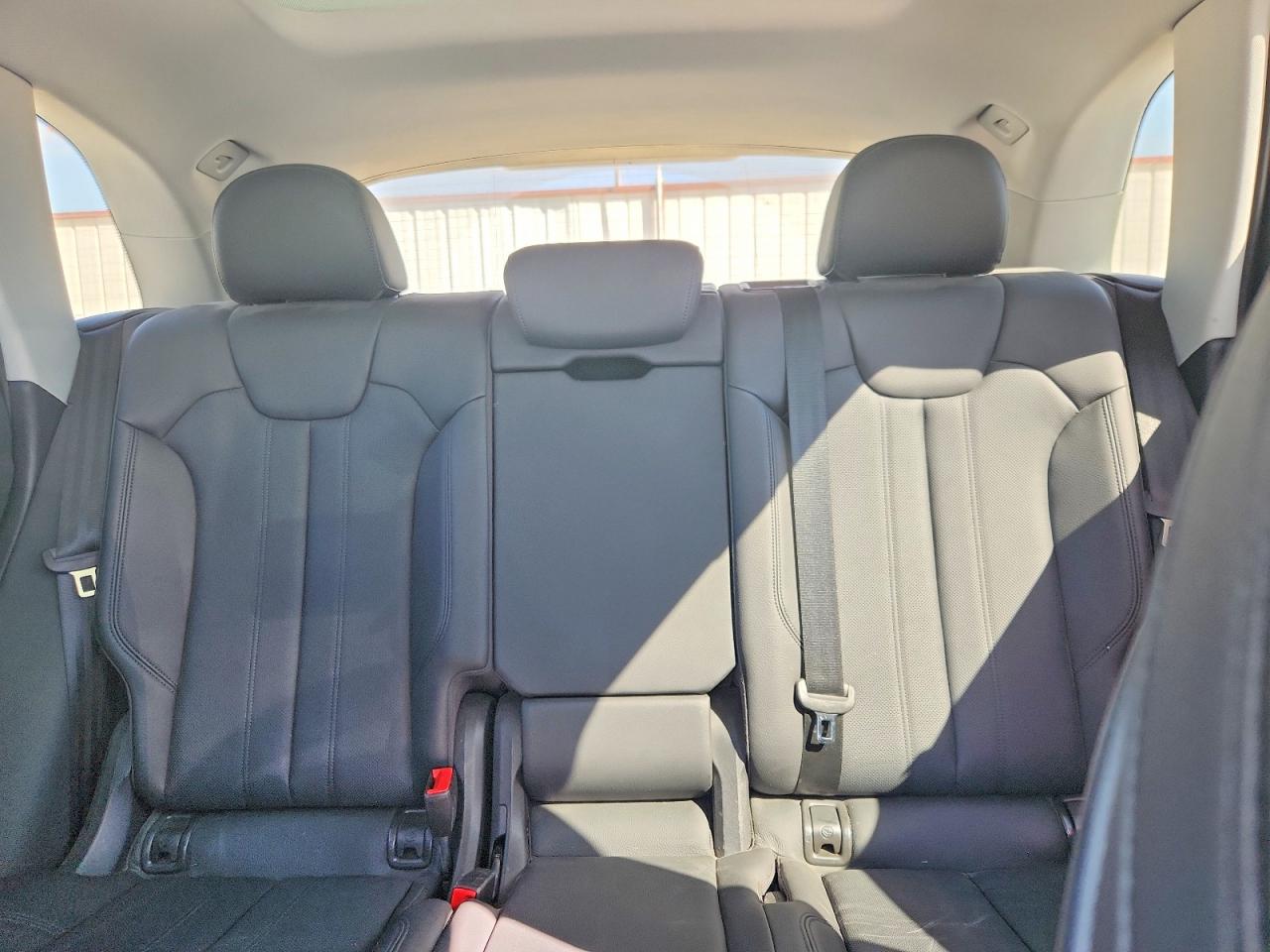 2019 AUDI Q5 quattro Premium Plus