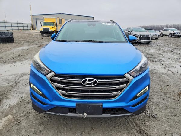 2016 HYUNDAI TUCSON