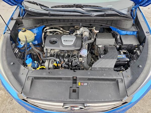 2016 HYUNDAI TUCSON