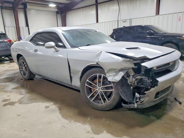 2019 DODGE CHALLENGER SXT