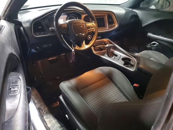 2019 DODGE CHALLENGER SXT