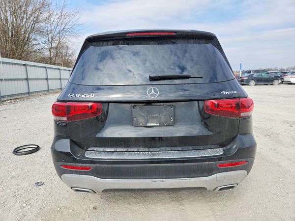 2021 MERCEDES-BENZ GLB GLB250-4M