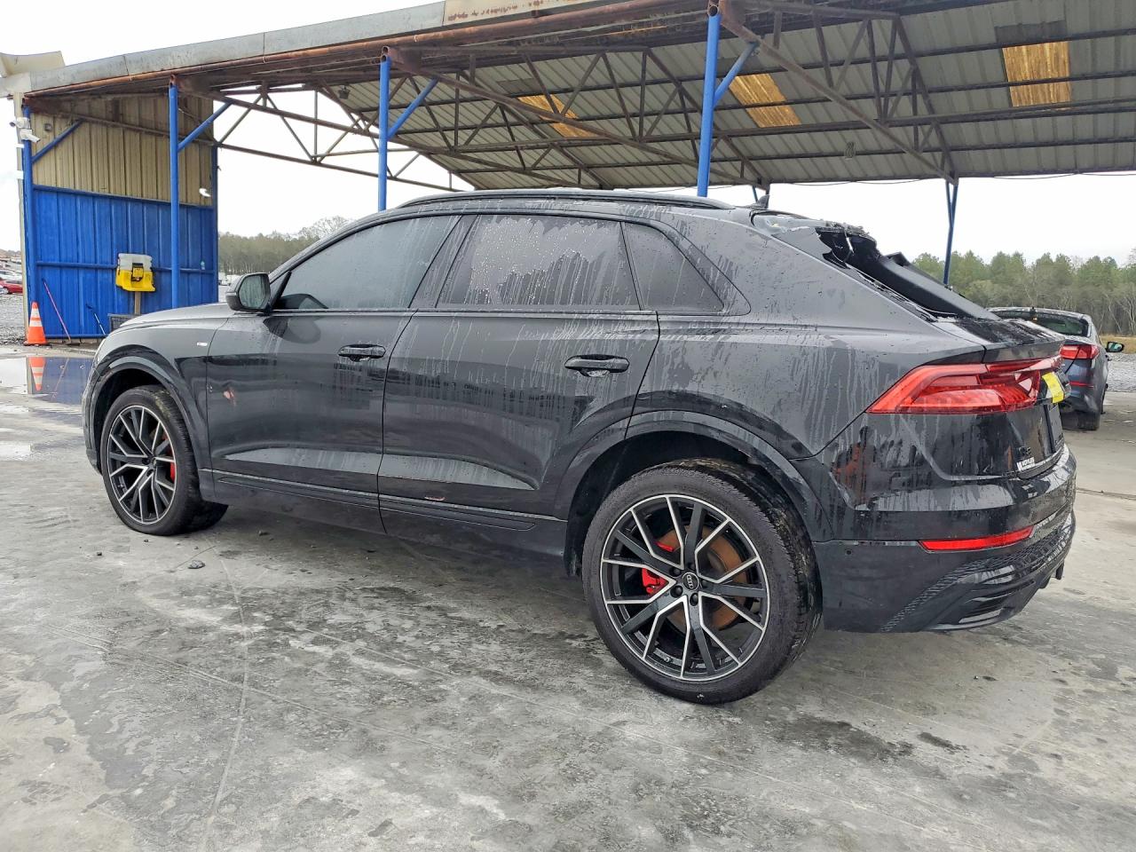 2023 AUDI Q8