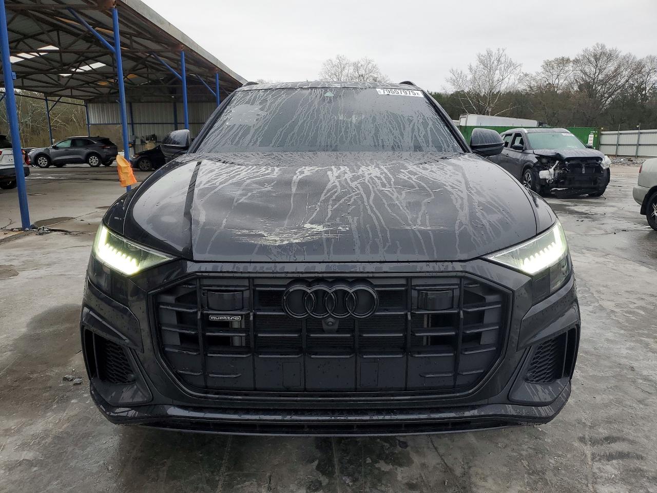 2023 AUDI Q8