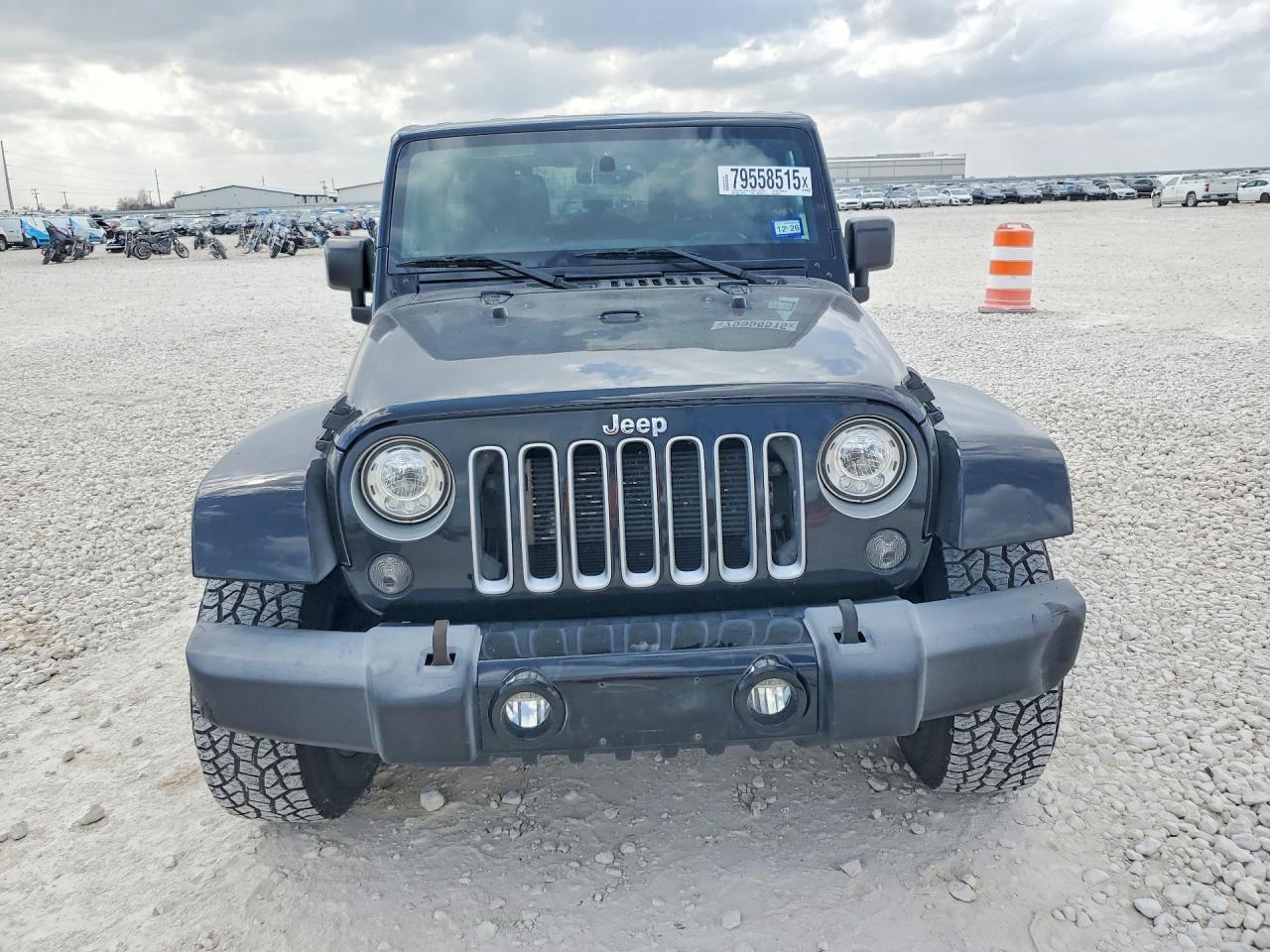 2017 JEEP WRANGLER UNLIMITED SAHARA 4X4