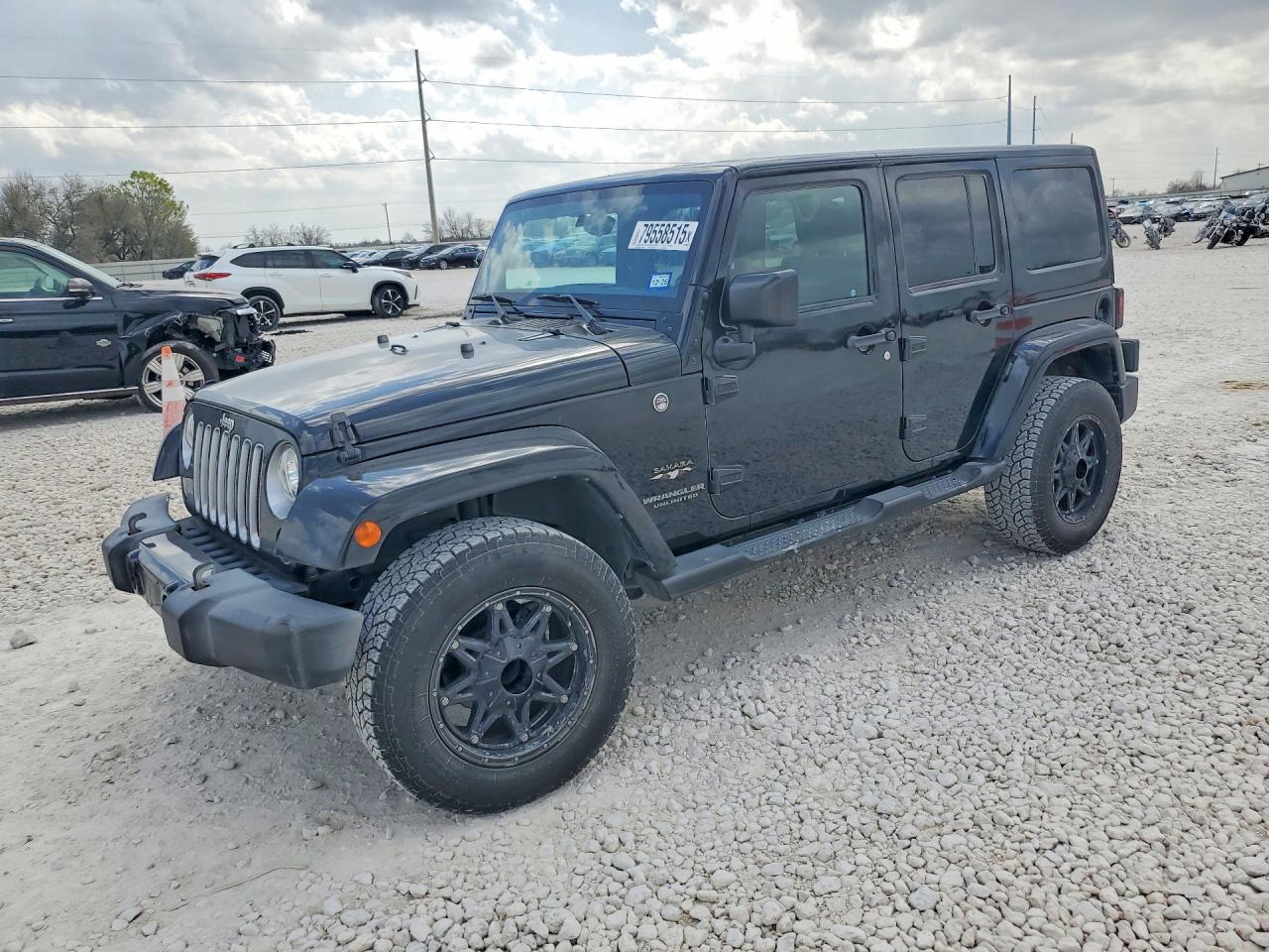 2017 JEEP WRANGLER UNLIMITED SAHARA 4X4