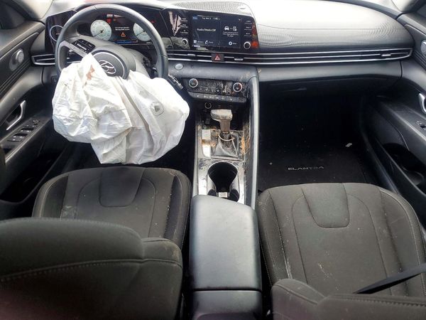 2021 HYUNDAI ELANTRA