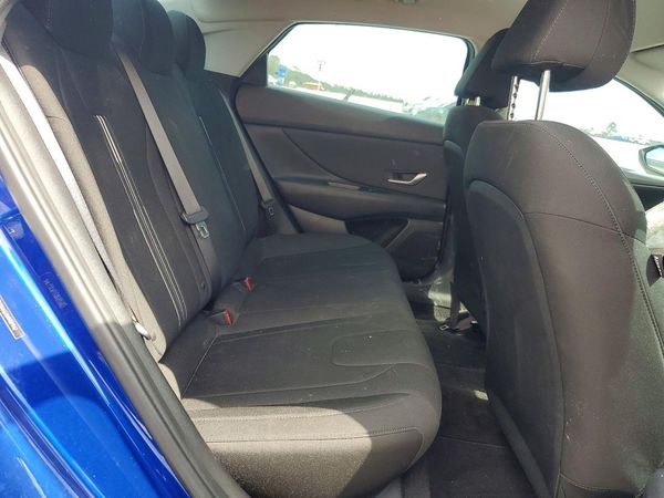 2021 HYUNDAI ELANTRA