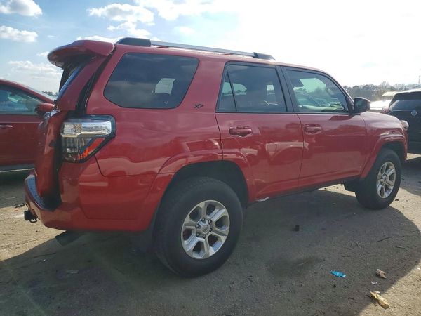 2022 TOYOTA 4RUNNER SR5