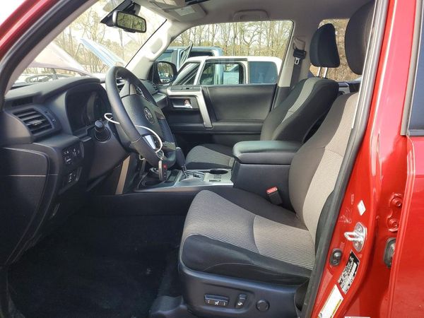 2022 TOYOTA 4RUNNER SR5
