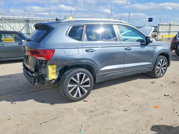 2022 VOLKSWAGEN TAOS