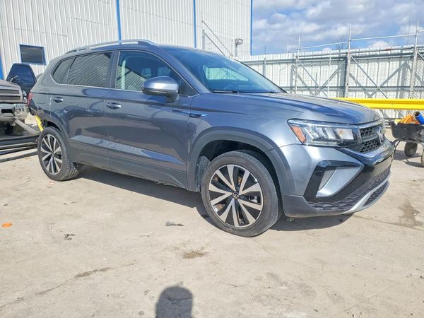 2022 VOLKSWAGEN TAOS