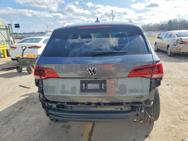 2022 VOLKSWAGEN TAOS