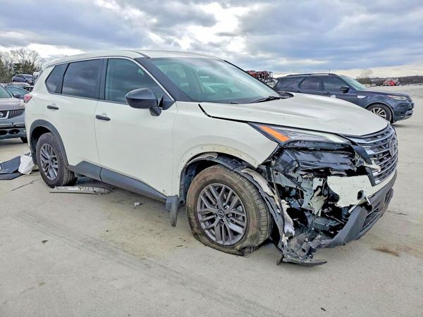 2027 NISSAN ROGUE S — Passenger 3/4