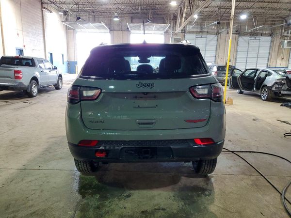 2023 JEEP COMPASS Trailhawk