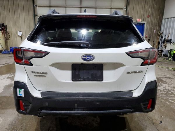 2022 SUBARU OUTBACK Premium