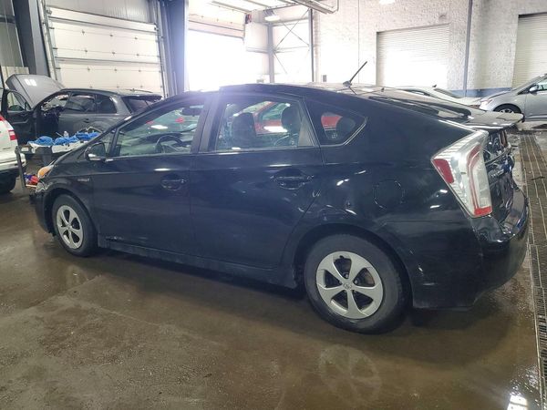 2014 TOYOTA PRIUS