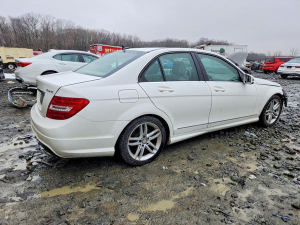 2014 MERCEDES-BENZ C C300 4 MATIC