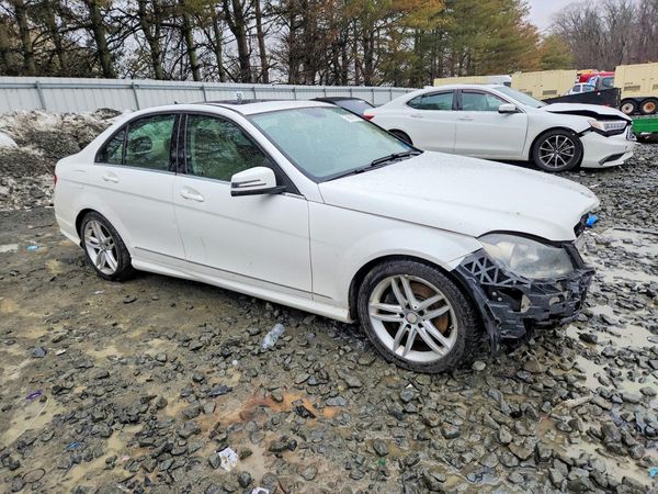 2014 MERCEDES-BENZ C C300 4 MATIC