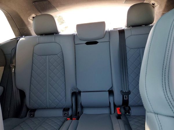 2025 AUDI SQ8 quattro Prestige