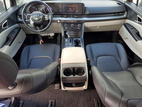 2023 KIA CARNIVAL LX, LX Seat Package
