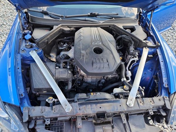 2019 KIA STINGER