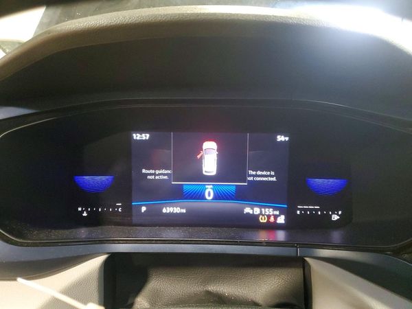 2023 VOLKSWAGEN TAOS SE w/Sunroof Pkg.