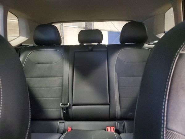 2023 VOLKSWAGEN TAOS SE w/Sunroof Pkg.