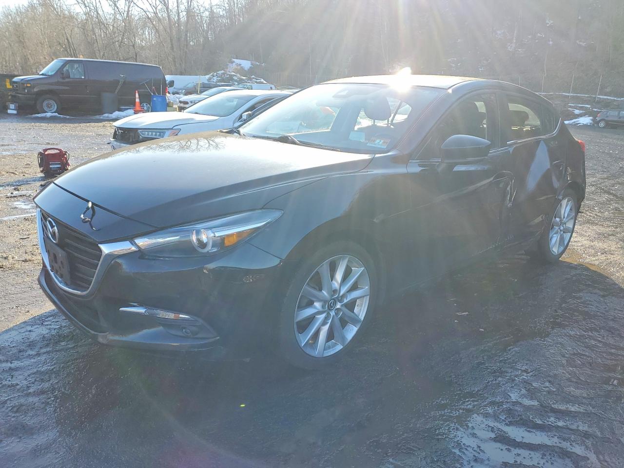 2017 MAZDA 3 Grand Touring