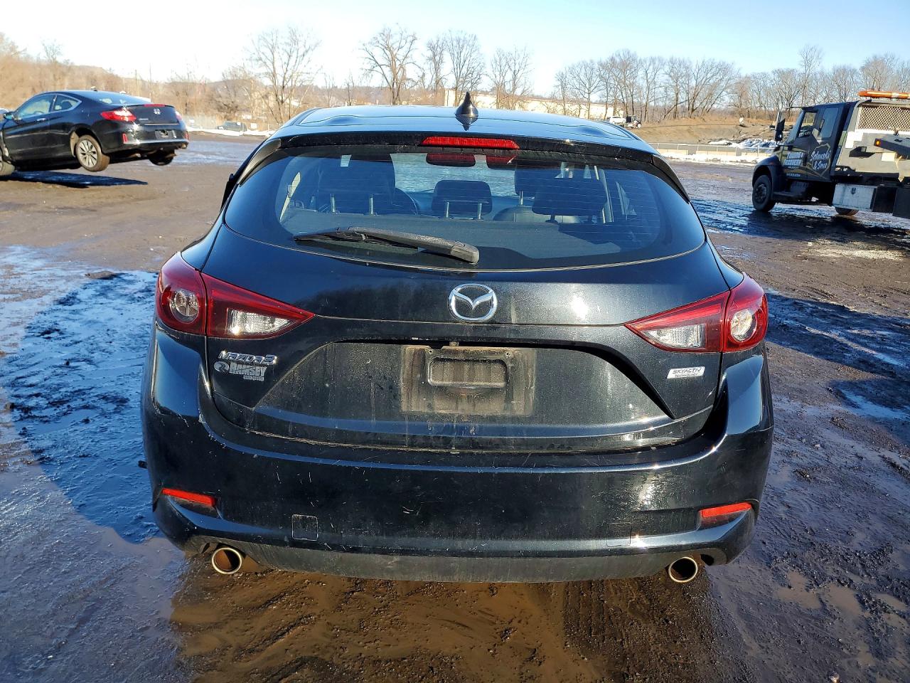2017 MAZDA 3 Grand Touring
