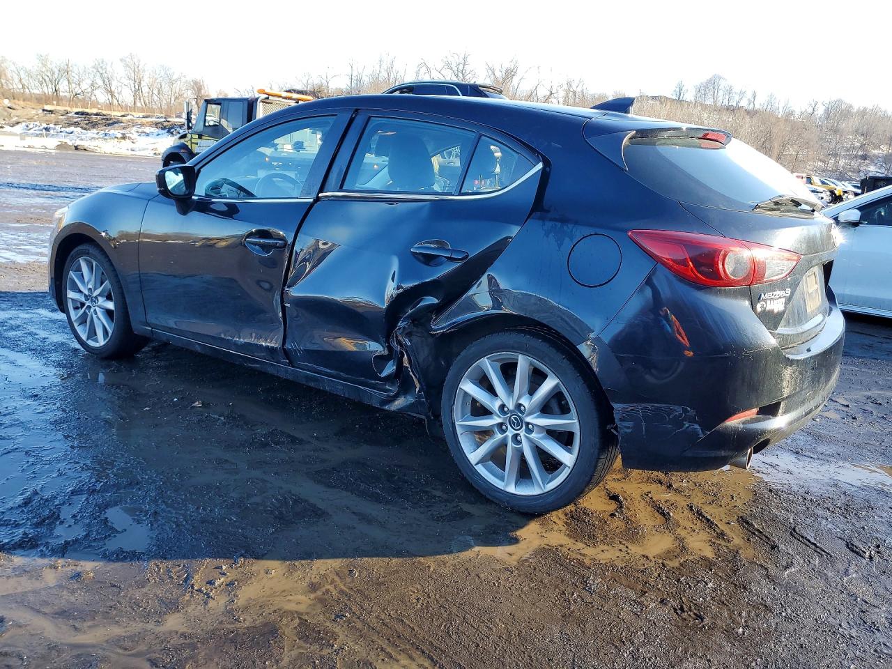 2017 MAZDA 3 Grand Touring