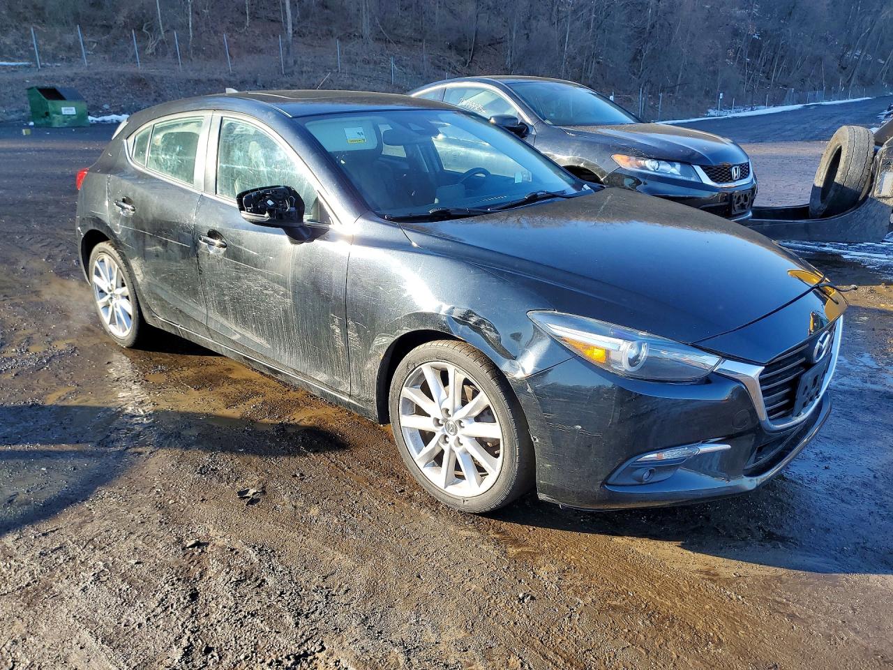 2017 MAZDA 3 Grand Touring