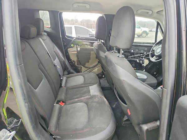 2015 JEEP RENEGADE TRAILHAWK 4X4