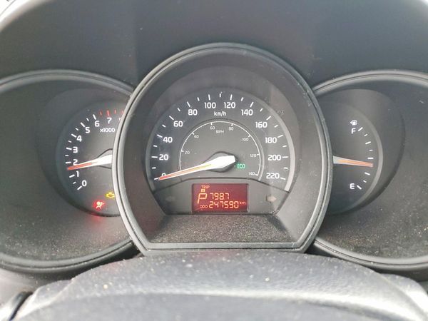 2013 KIA RIO LX