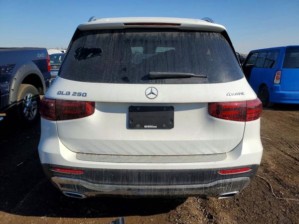 2025 MERCEDES-BENZ GLB GLB250 4MATIC
