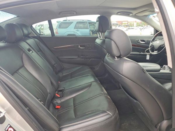2015 KIA K900 KH