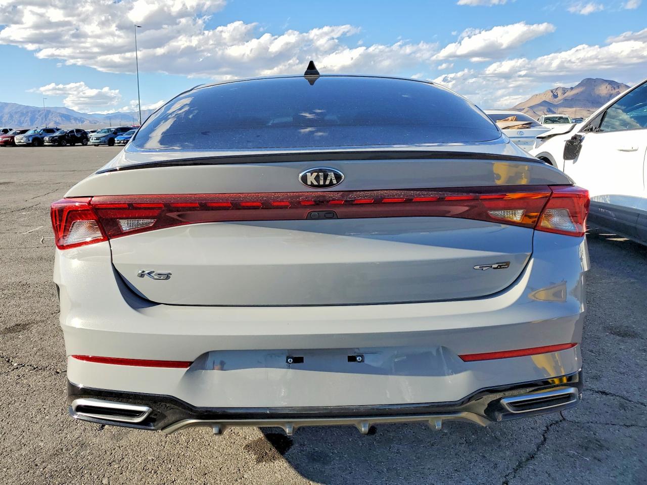 2021 KIA K5 GT-Line