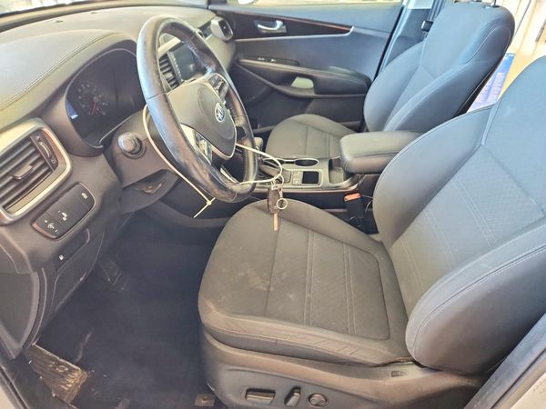 2020 KIA SORENTO L, LX, S