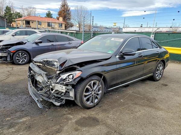 2016 MERCEDES-BENZ C C300-4M