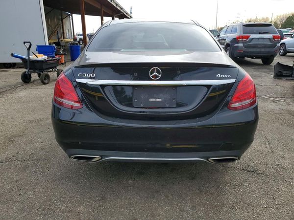 2016 MERCEDES-BENZ C C300-4M