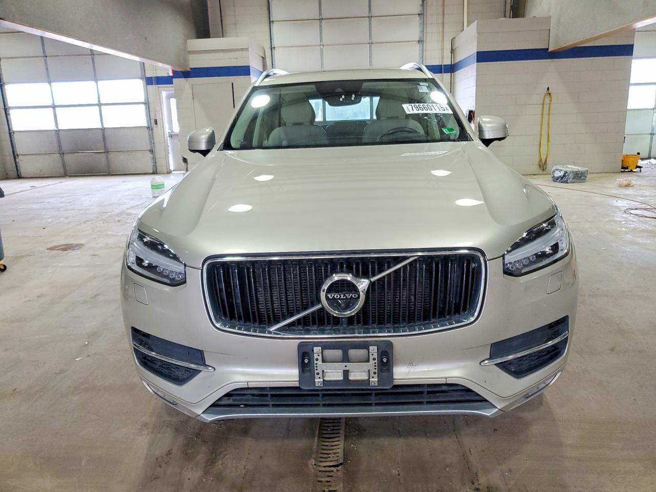 2016 VOLVO XC90 SV42 Momentum
