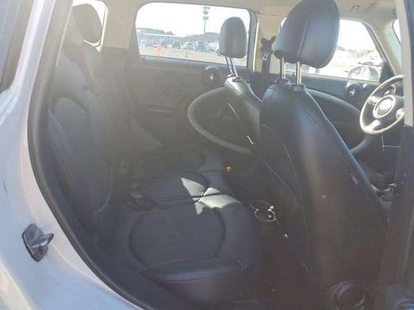 2015 MINI COOPER